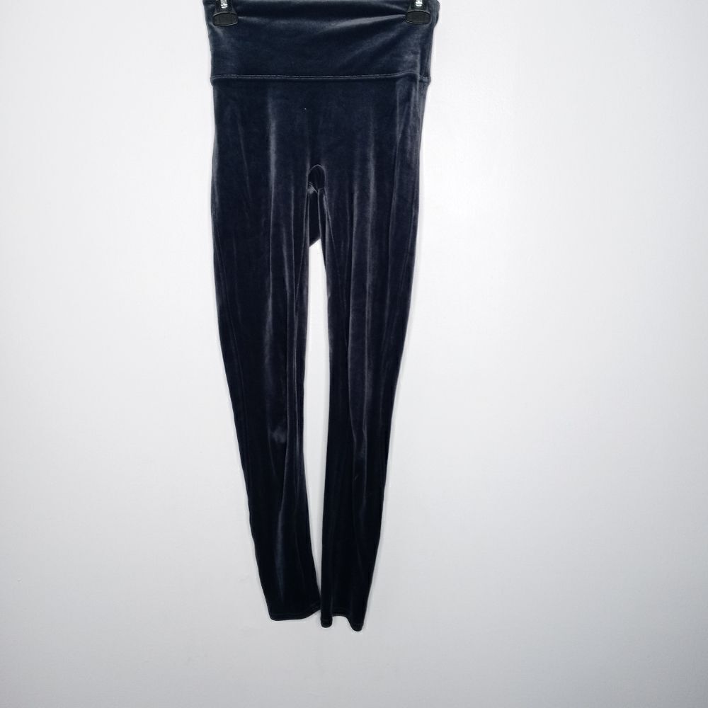 Spanx velvet leggings size small - Picture 2 of 6